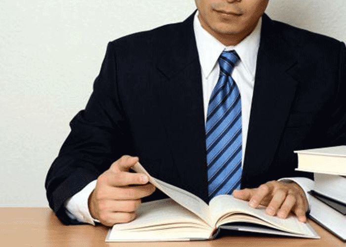 村委会是否有权作出限期腾退决定？